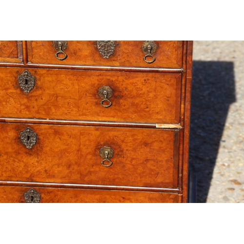 60 - ANTIQUE WILLIAM AND MARY CHEST OF 2/3 DRAWERS 
87 X 50 X 80CM