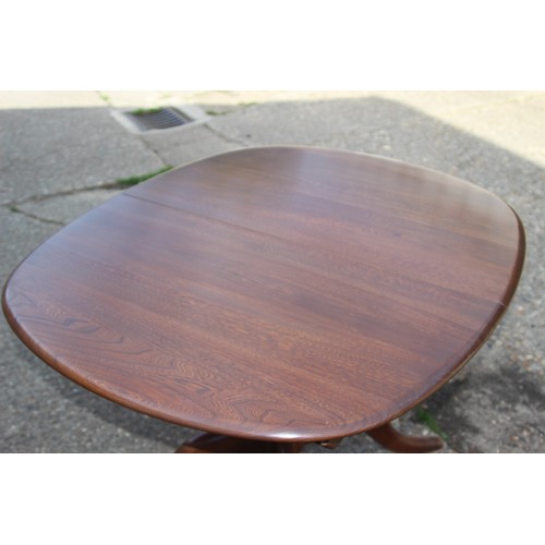 72 - RETRO ERCOL EXTENDING DINING TABLE
105 X 90 X 74CM - 149CM OPEN