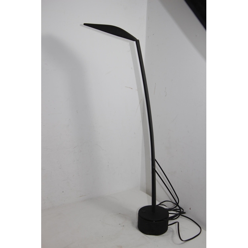 198 - MODERN READING LAMP 
120CM