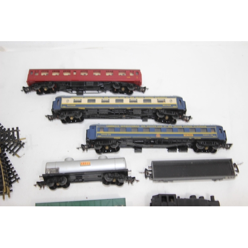 589 - VINTAGE A JOUEF TRAIN AND ACCESSORIES