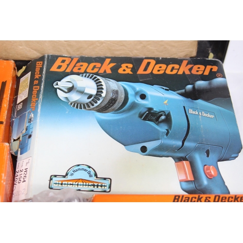 637 - BLACK AND DECKER DRILL SET