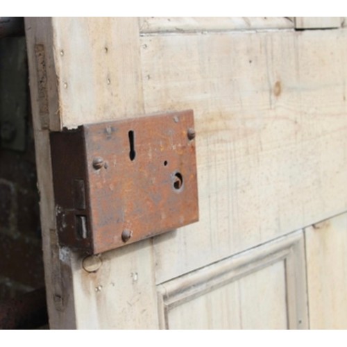 109 - ANTIQUE PINE DOOR
210 X 91CM