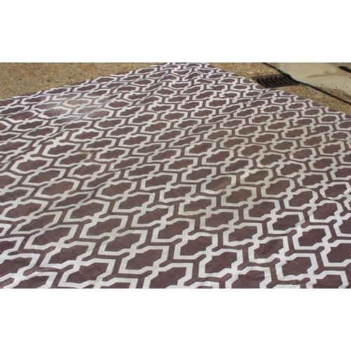 224 - LARGE GEOMETRIC HANDMADE THE RUG COMPANY RUG
423 X 305CM