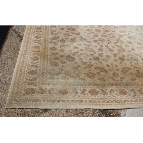 225 - LARGE WOOL RUG
239 X 330CM