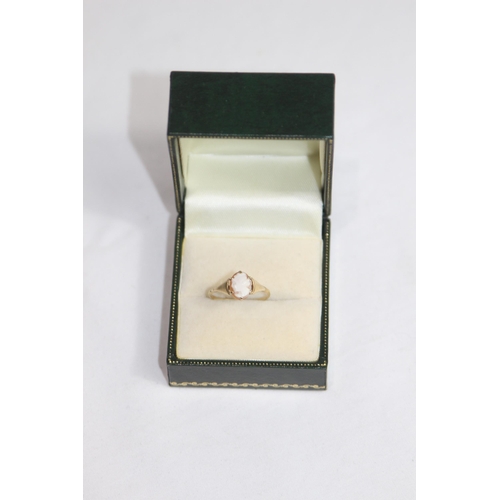 1143 - 9CT GOLD CAMEO RING - SIZE K