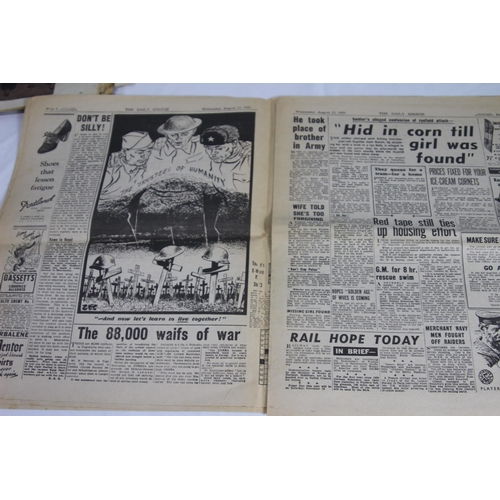 325 - SELECTION OF EPHEMERA RELATING TO THE BEATLES, JOHN LENNON, VE DAY, STATE FUNERAL OF WINSTON CHURCHI... 