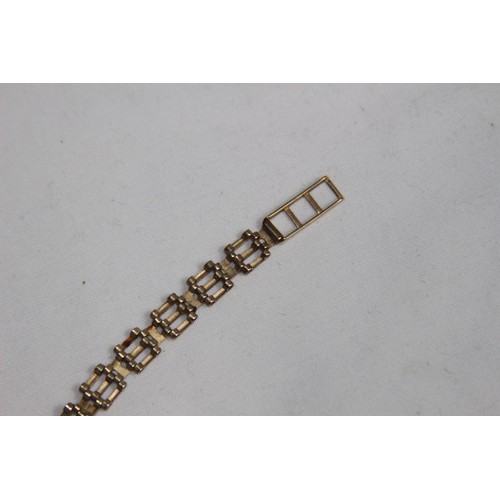 1145 - 9CT GOLD LADIES WATCH AND STRAP - 9.20G