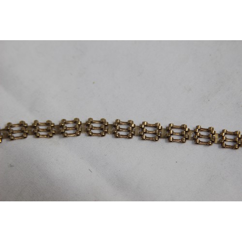 1146 - 9CT GOLD BRACELET - 4.45G