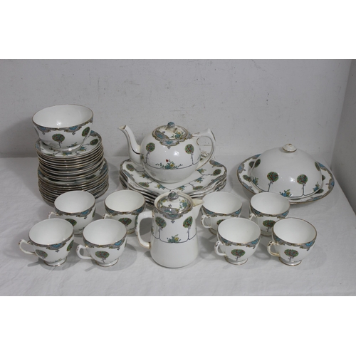 228 - LARGE QUANTITY OF GRAFTON CHINA