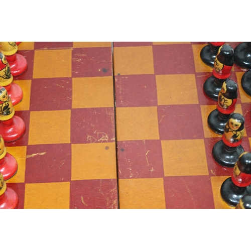 304 - VINTAGE RUSSIAN CHESS SET