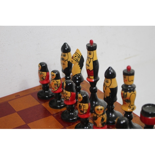 304 - VINTAGE RUSSIAN CHESS SET