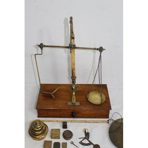 306 - SET OF VINTAGE JOHN RICHARDSON AND SON OPIUM SCALES AND QUANTITY OF VARIOUS BRASS WEIGHTS ETC