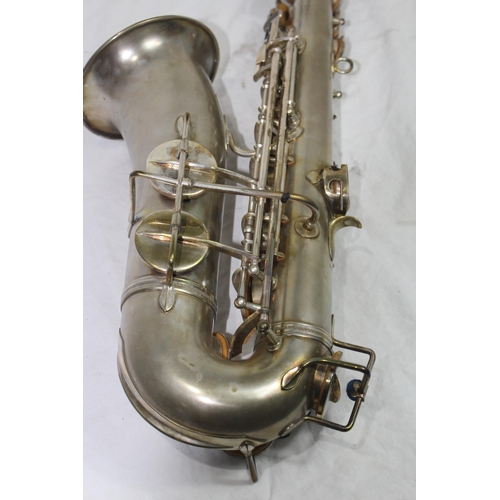 316 - VINTAGE DORE PARIS 242 CASED SAXOPHONE