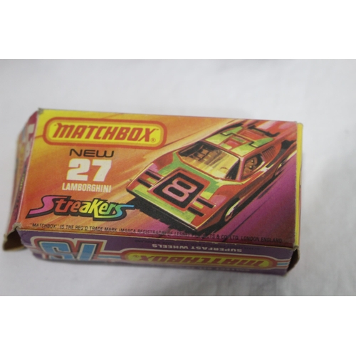 555 - QUANTITY OF MATCHBOX CAR ETC