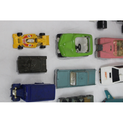 556 - QUANTITY OF DINKY VEHICLES