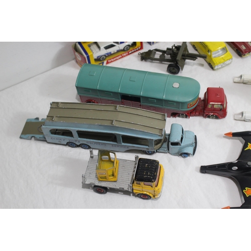 556 - QUANTITY OF DINKY VEHICLES