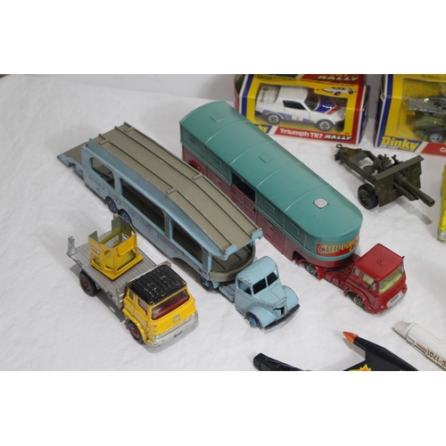 556 - QUANTITY OF DINKY VEHICLES