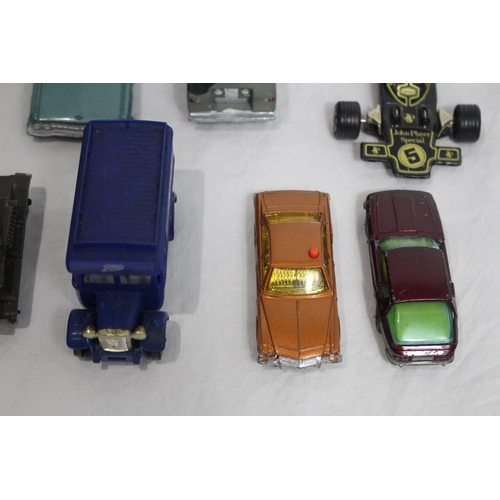 556 - QUANTITY OF DINKY VEHICLES