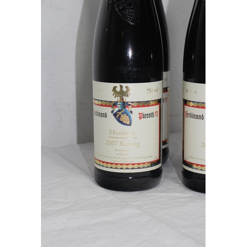 671 - 6 BOTTLES OF 2007 MUNDANA RED WINE