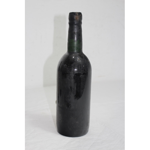 676 - BOTTLE OF VINTAGE WARRE'S 1966 PORT