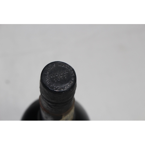 685 - BOTTLE OF VINTAGE 1977 QUARLES HARRIS PORT