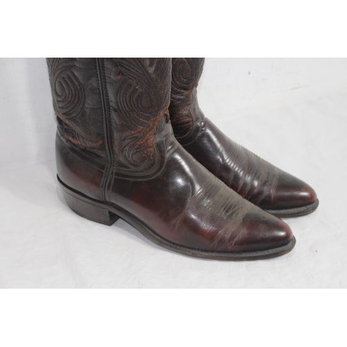 327 - LAREDO COWBOY BOOTS SIZE 9