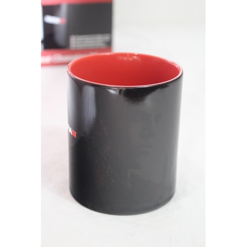 329 - 10 X HEAT CHANGING MUGS