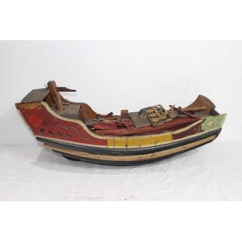 340 - VINTAGE CHINESE JUNK MODEL
74 x 31cm