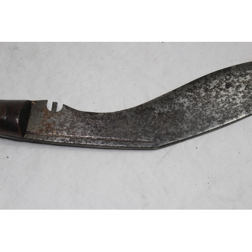 722 - VINTAGE KUKRI