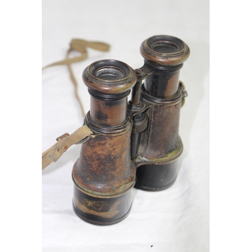 731 - WWI BINOCULARS