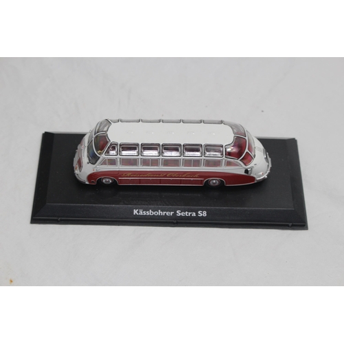 573 - 13 X ALTAS EDITIONS MODEL BUSES AND CARS