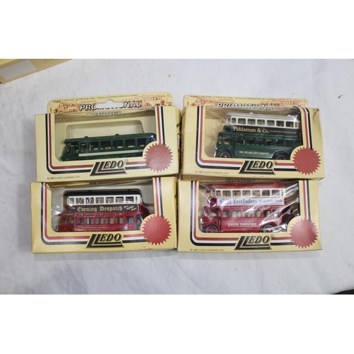 578 - LARGE QUANTITY OF VINTAGE BOXED MODEL VEHICLES ETC