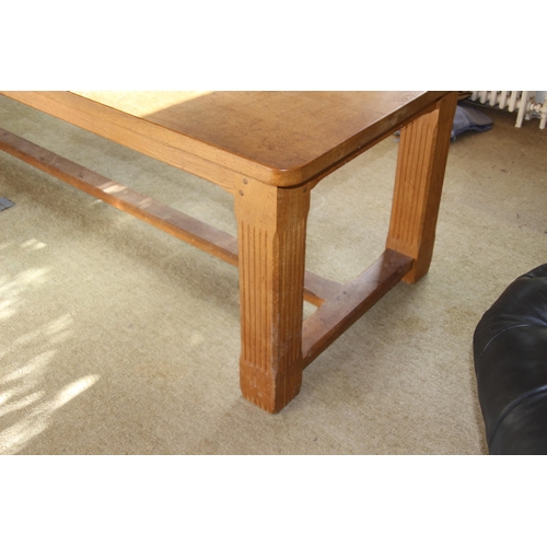 44 - LARGE BEECH DINING TABLE (MQ)
275 X 92 X 75CM