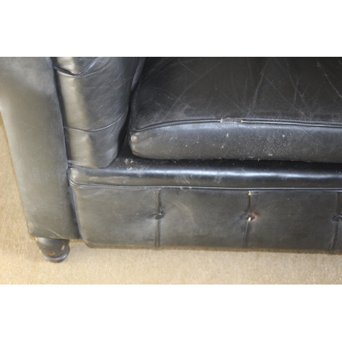 46 - PAIR OF CHESTERFIELD CLUB CHAIRS (MQ)
121 X 104 X 75CM