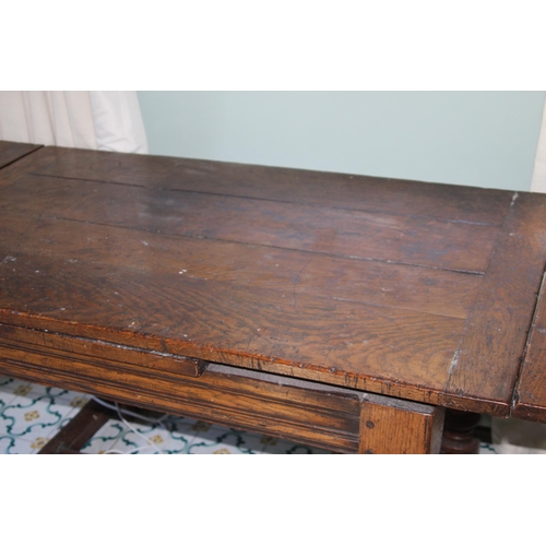 50 - ANTIQUE DRAWLEAF OAK TABLE (MQ)
221 X 77 X 77CM