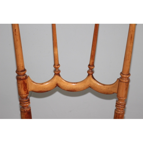 51 - PAIR OF ANTIQUE CANE CHAIRS (MQ)
31 X 49 X 92CM