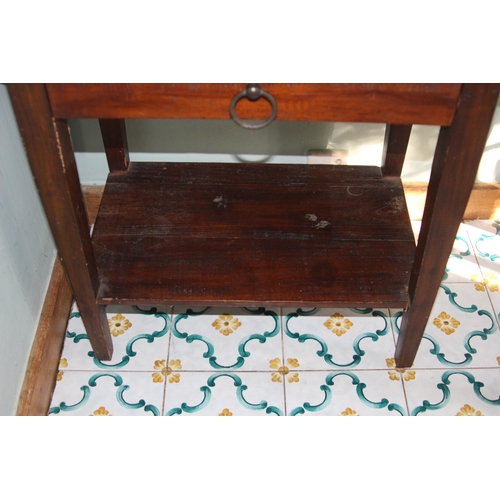 64 - ANTIQUE SIDE TABLE WITH DRAWER (MQ)
60 X 41 X 62CM