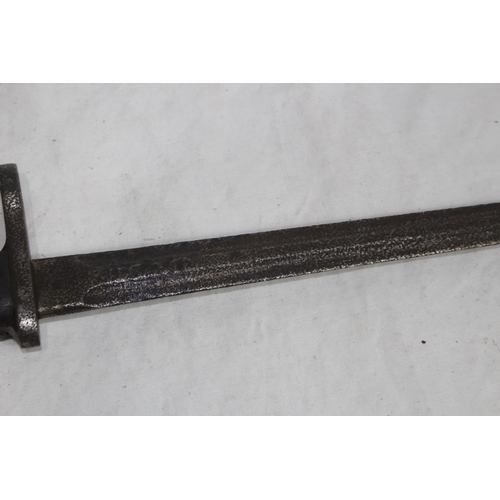 729 - WWI FRENCH BAYONET