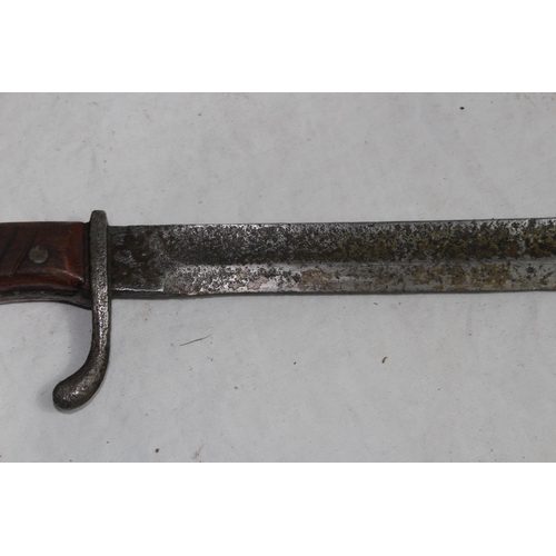 730 - WWI GERMAN BUTCHER BLADE BAYONET