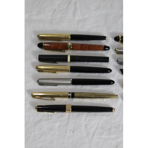 816 - QUANTITY OF FOUNTAIN PENS