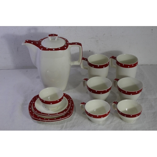 251 - VINTAGE MIDWINTER COFFEE SET