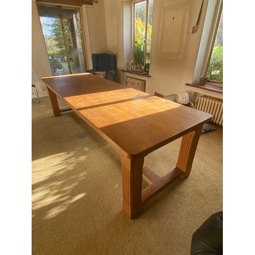 44 - LARGE BEECH DINING TABLE (MQ)
275 X 92 X 75CM