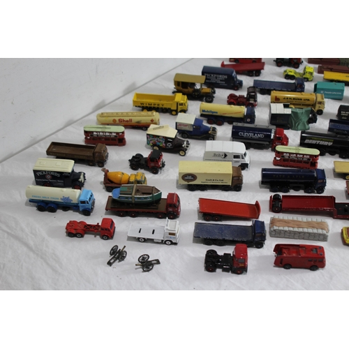 585 - LARGE QUANTITY OF DIE CAST CARS