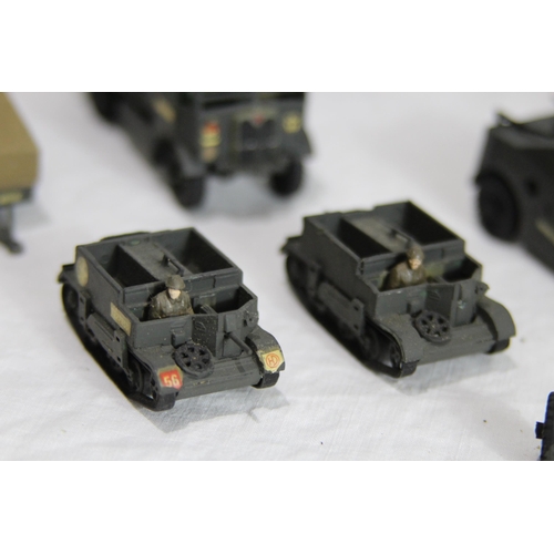 586 - QUANTITY OF MILITARY VEHICLE MODELS