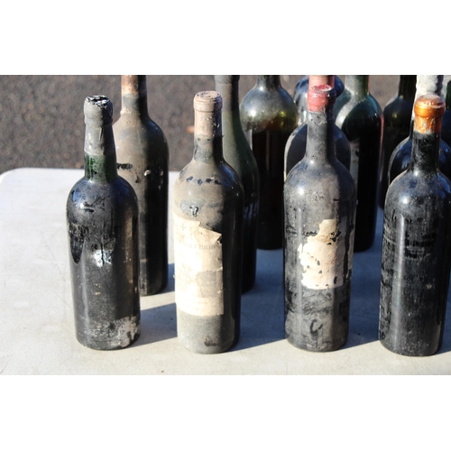 687 - QUANTITY OF VINTAGE RED WINE x17 - BLOWN