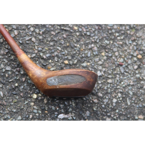 377 - VINTAGE WOOD GOLF CLUB BY SPALDING STAMPED MODEL B