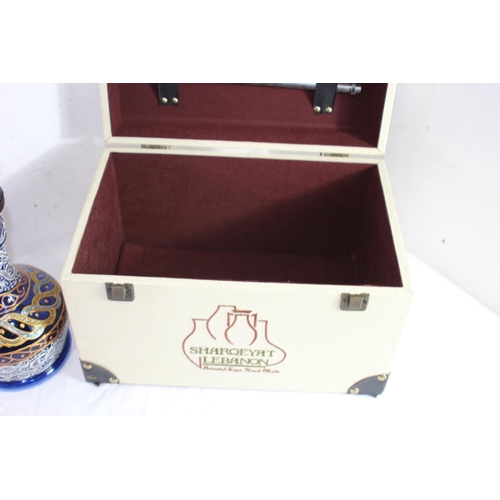 386 - HOOKAH PIPE IN BOX