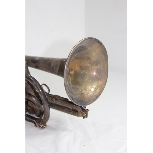 399 - VINTAGE CHINESE THE LARK TRUMPET (MQ)