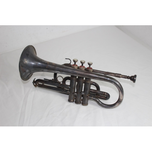 399 - VINTAGE CHINESE THE LARK TRUMPET (MQ)