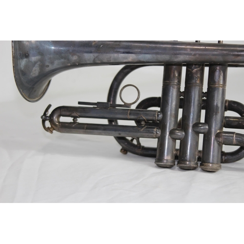 399 - VINTAGE CHINESE THE LARK TRUMPET (MQ)